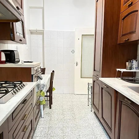 Apartman Trilocale Centrale Mare